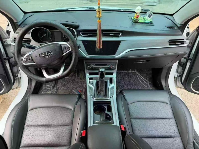 淮安21年吉利帝豪6