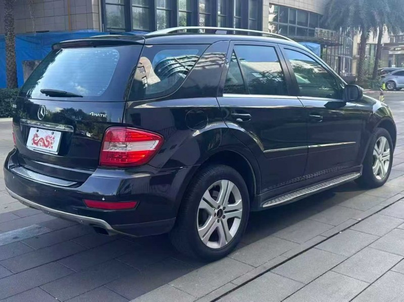 佛山09年奔驰ML7