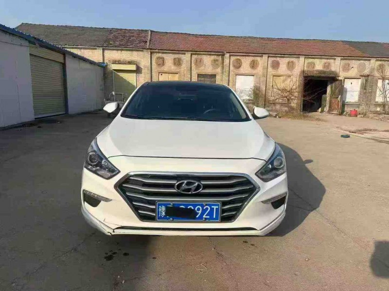 郑州20年现代名图1