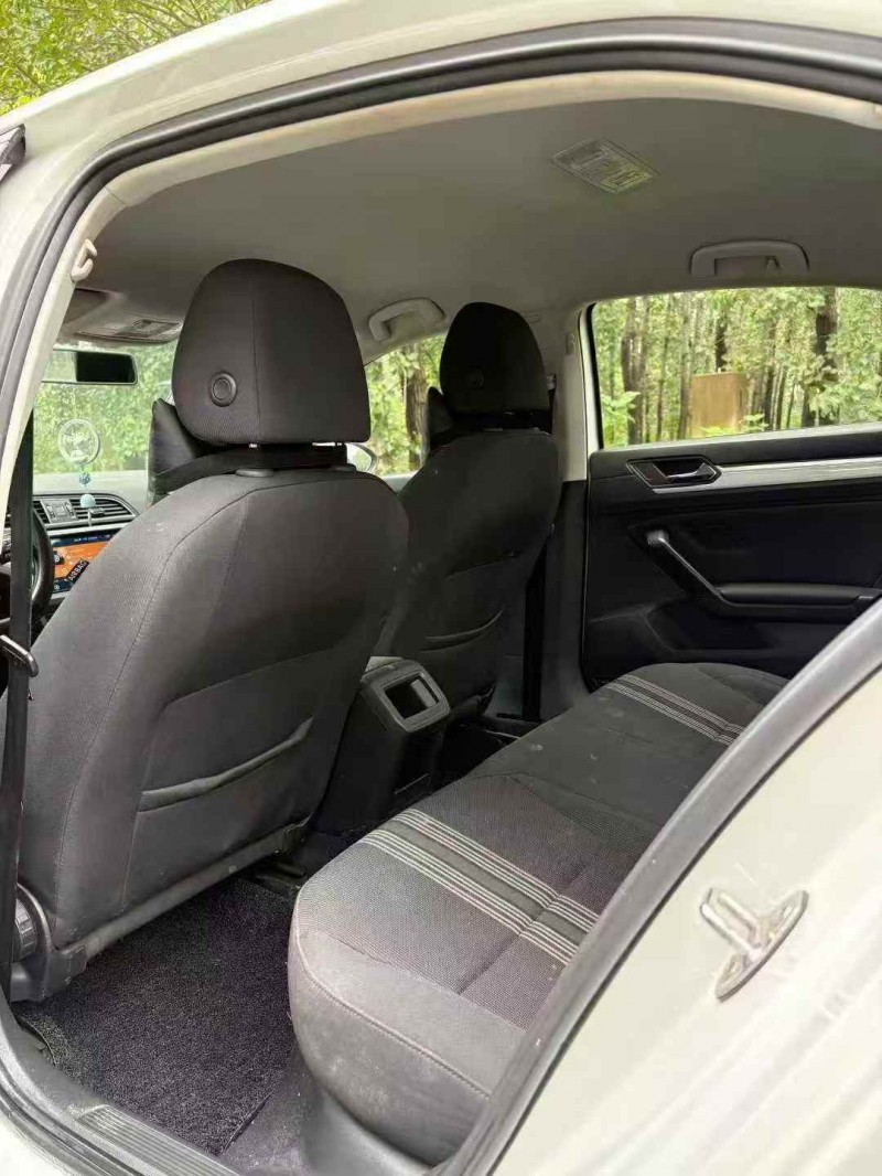 连云港18年大众凌渡4