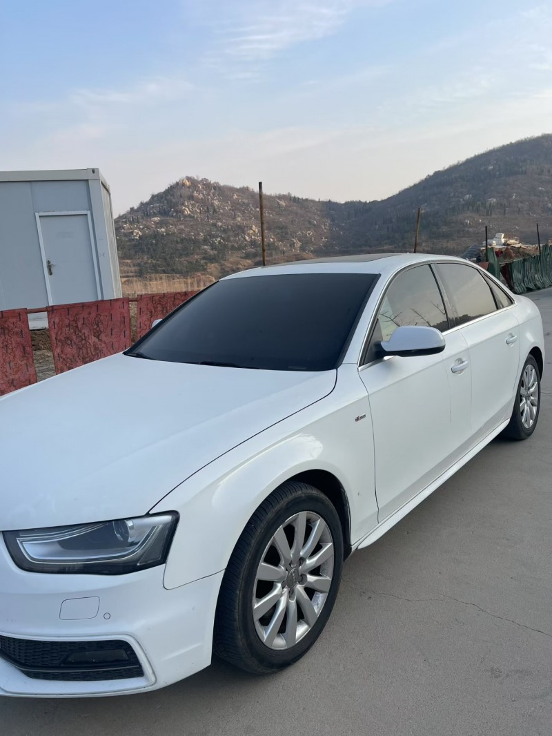 济宁14年奥迪A4L3