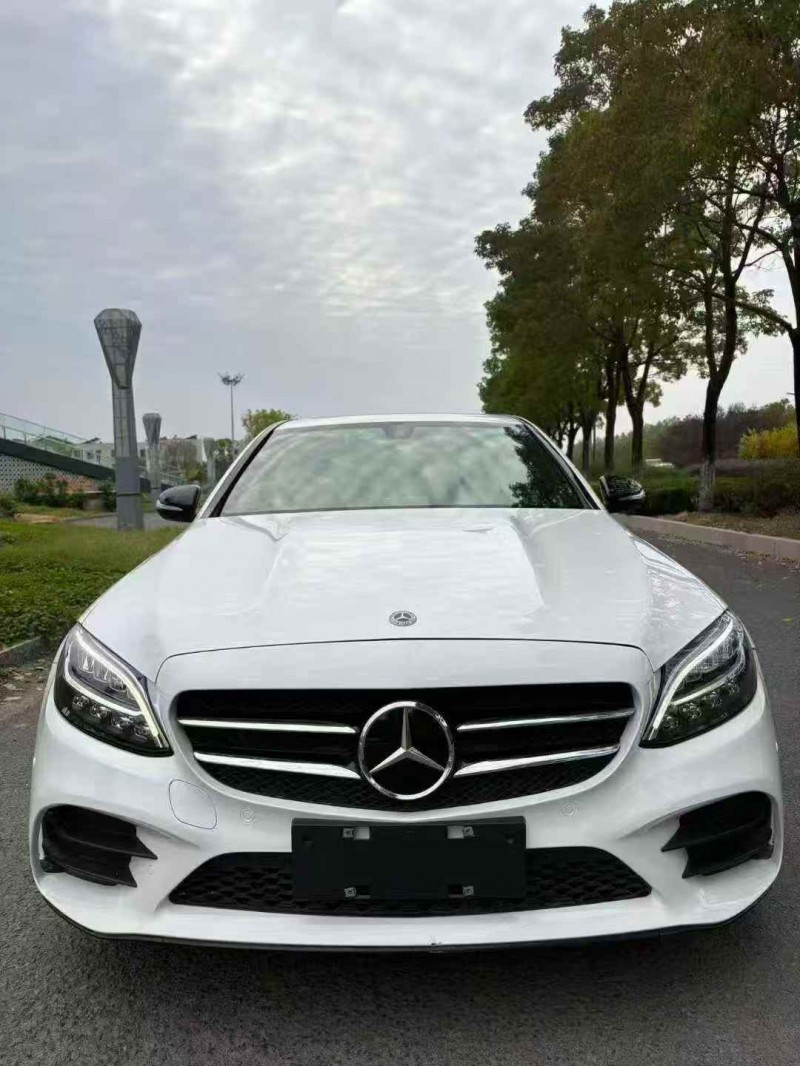 张家界19年奔驰E1