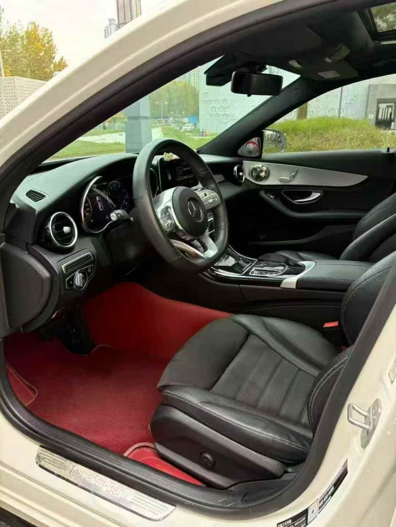 张家界19年奔驰E6