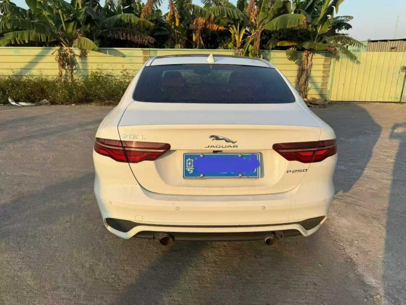 中山23年捷豹XE4