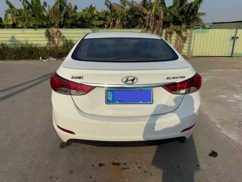 中山15年现代朗动4