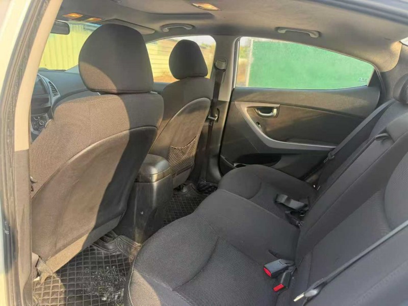 中山15年现代朗动9