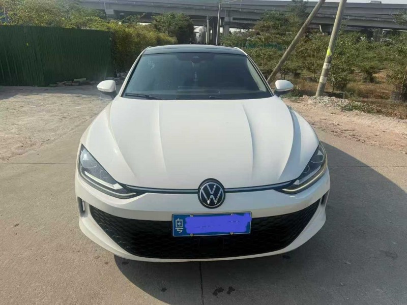 中山23年大众凌渡1