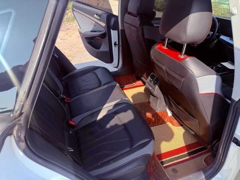 中山23年大众凌渡8