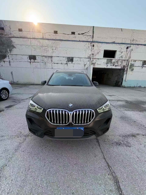 济南20年宝马X11