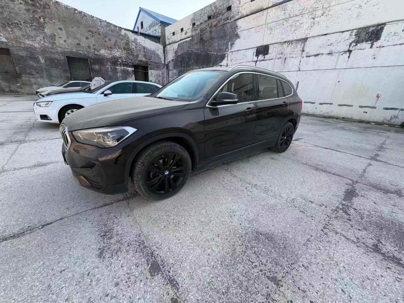 济南20年宝马X13