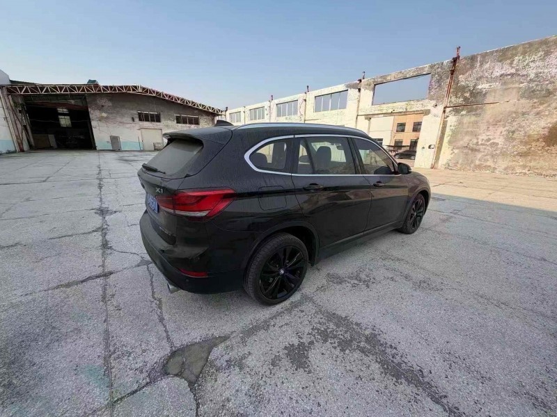 济南20年宝马X18