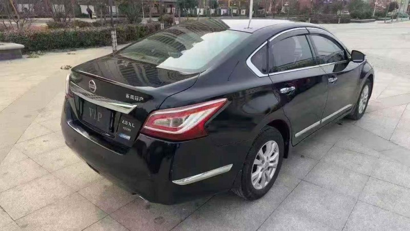 潍坊16年日产天籁6