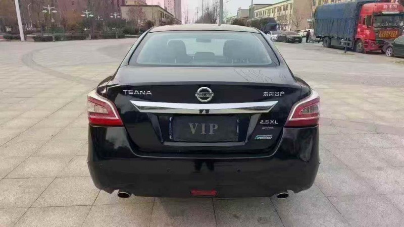 潍坊16年日产天籁8