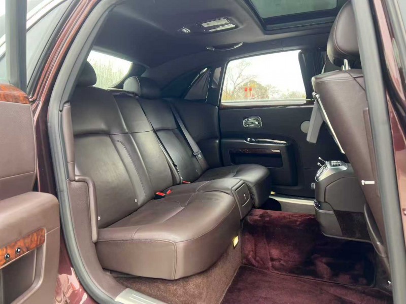 唐山14年劳斯莱斯古斯特7