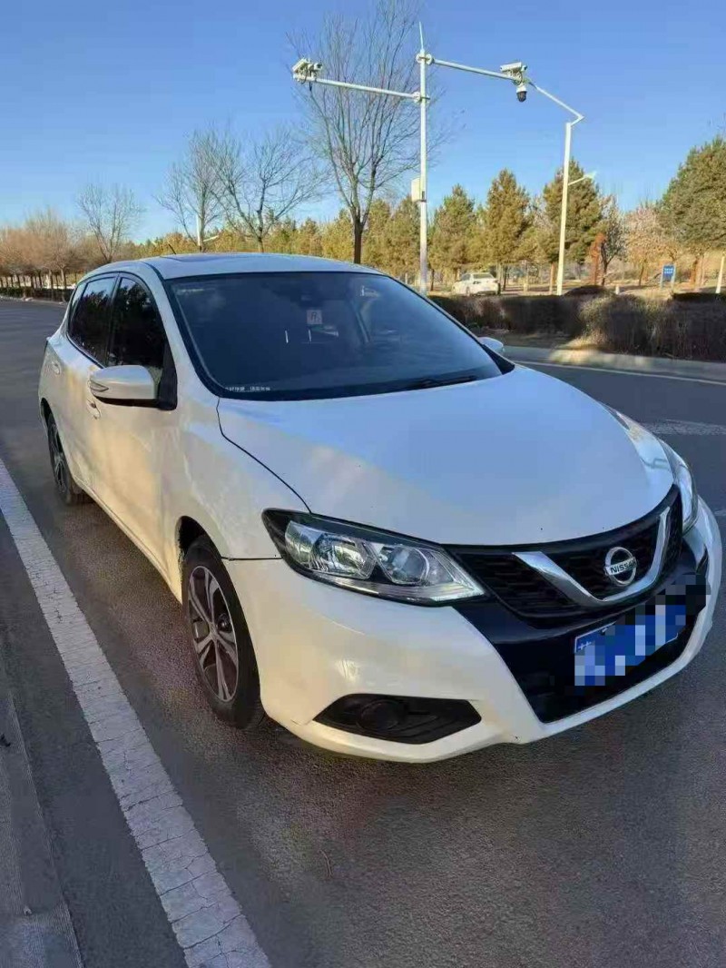 赤峰18年日产骐达3