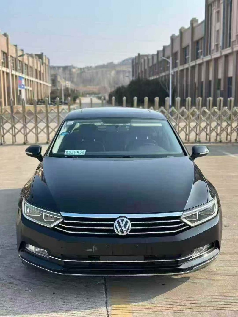 济宁18年大众迈腾1