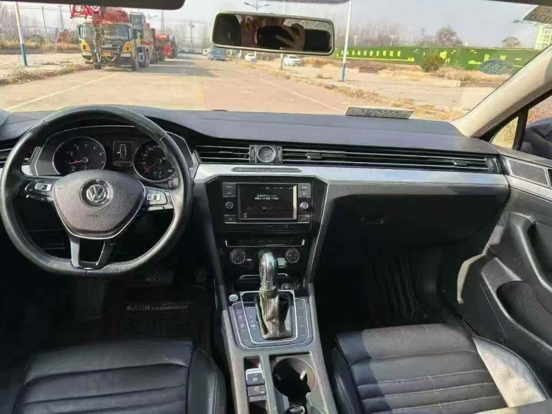 济宁18年大众迈腾5