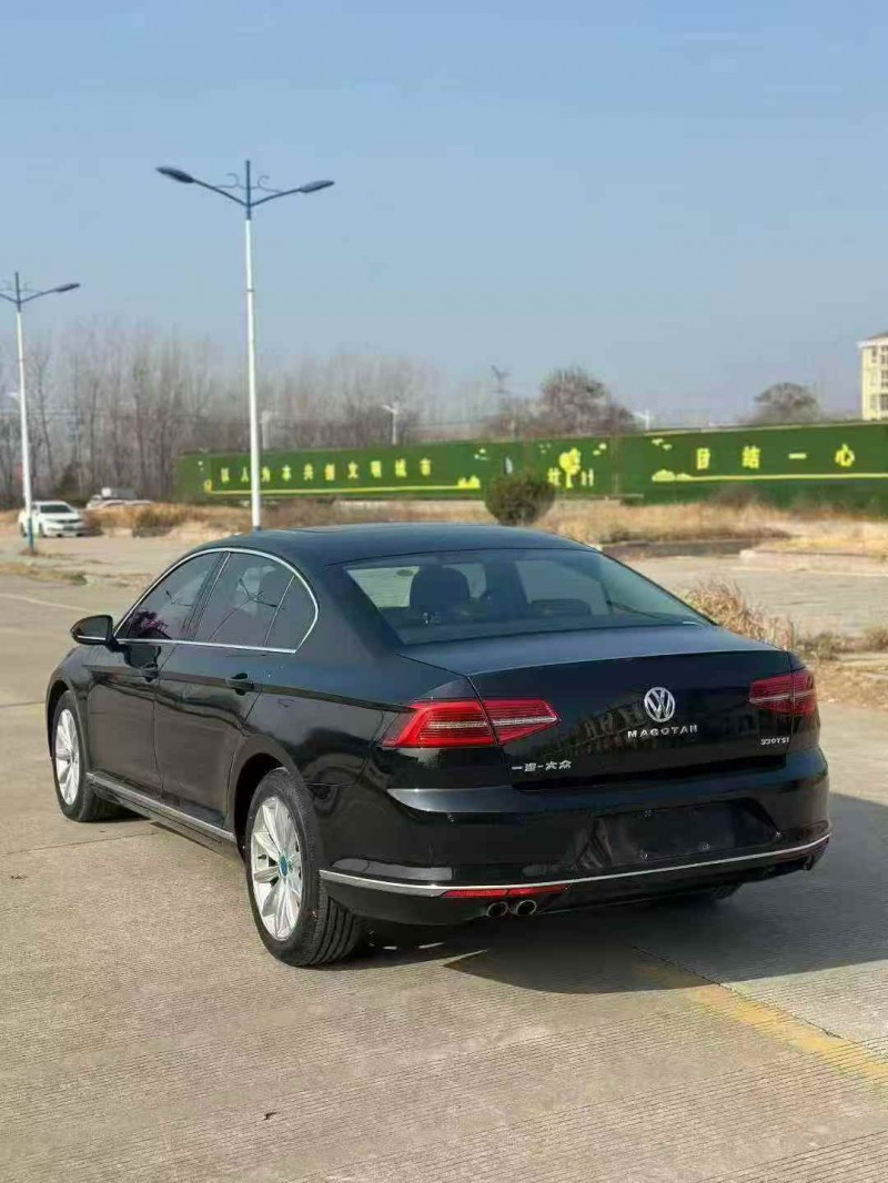 济宁18年大众迈腾6