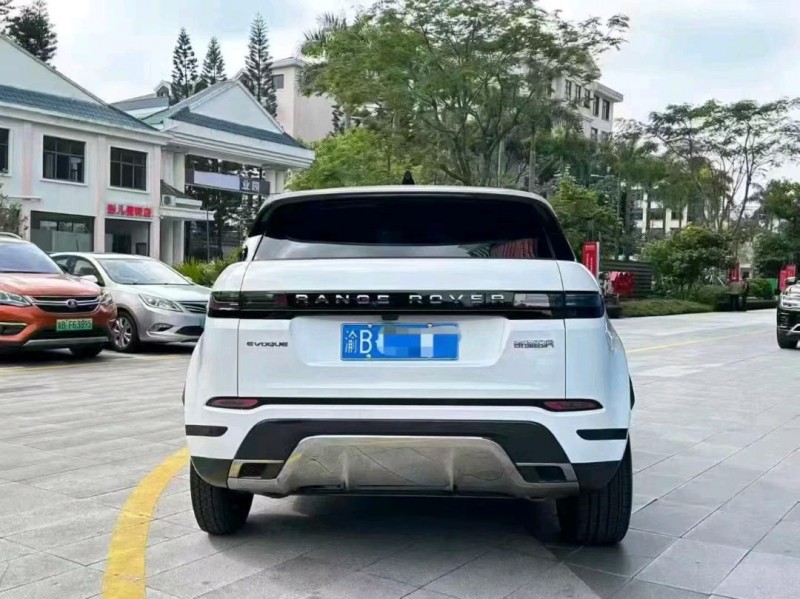 广州24年路虎极光9