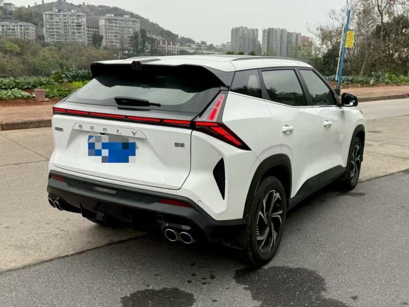 三明23年吉利博越7