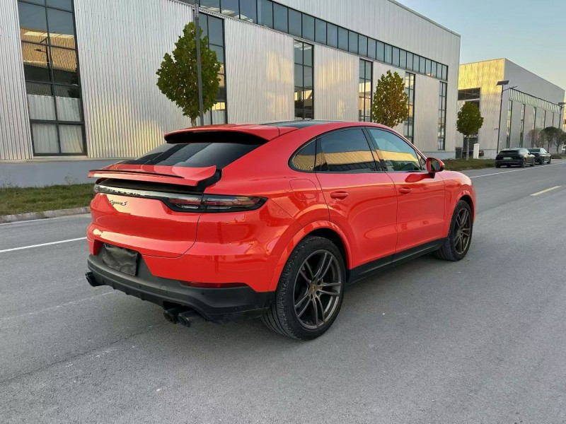 徐州19年保时捷卡宴8