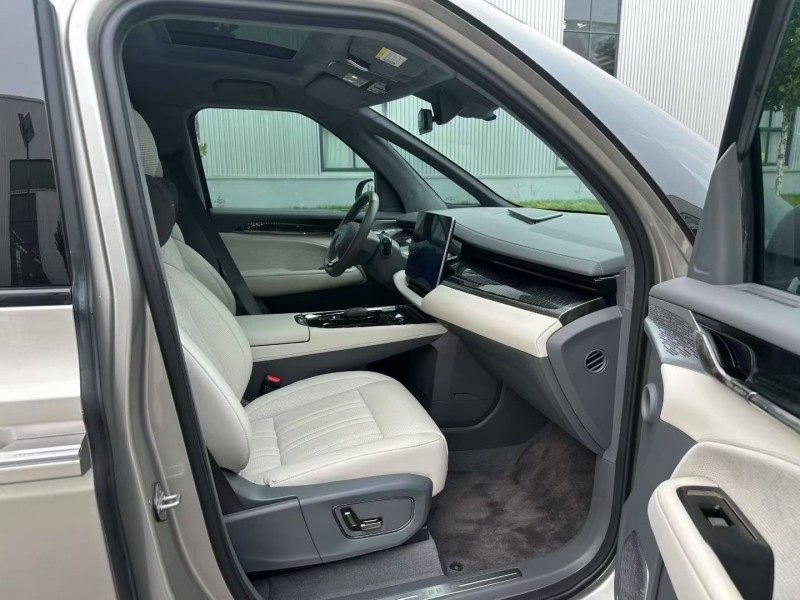 徐州23年极氪汽车0095