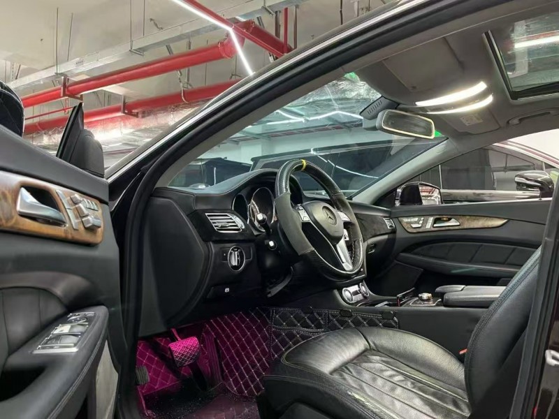 深圳14年奔驰CLS4