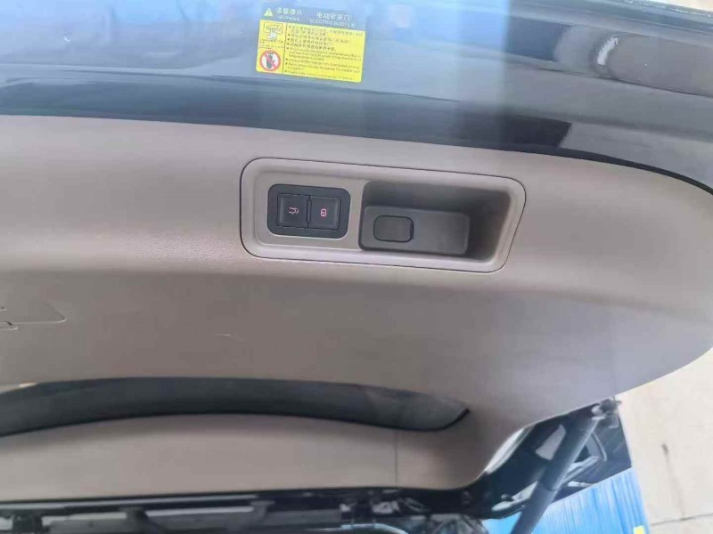 潍坊23年腾势D95