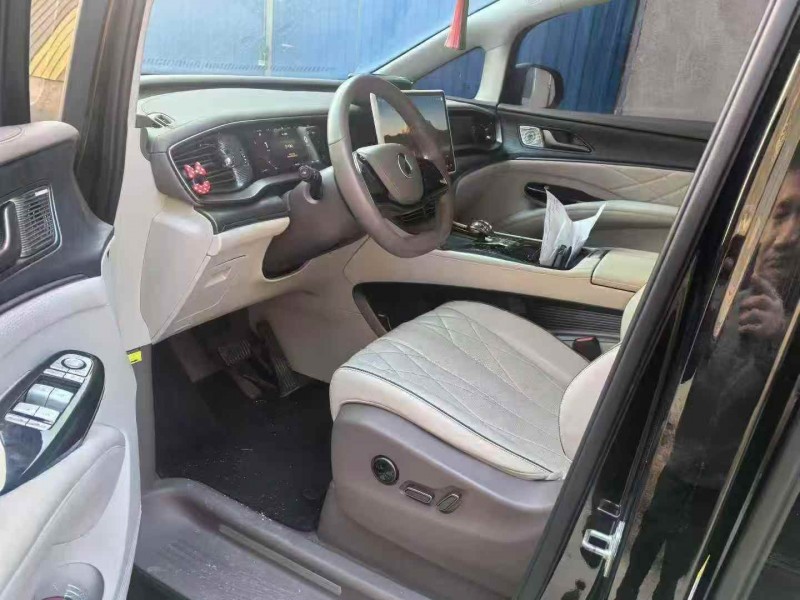 潍坊23年腾势D97