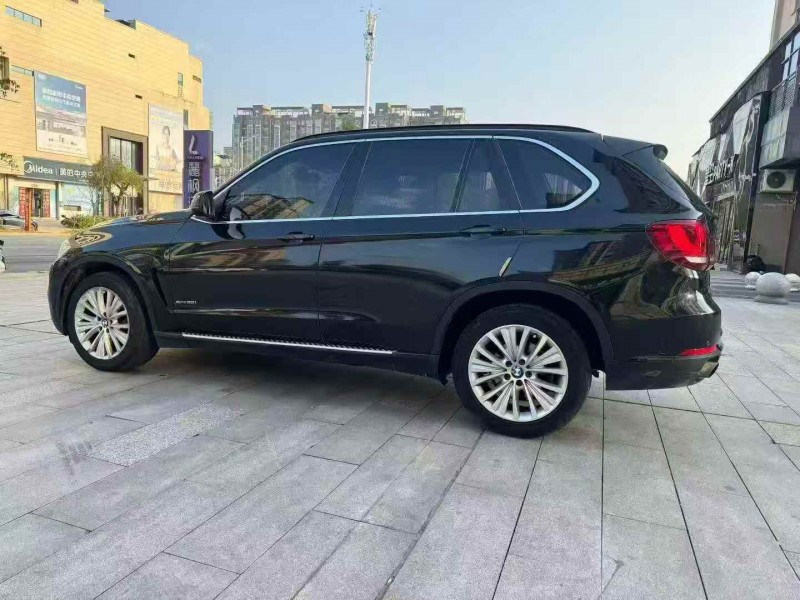 赣州15年宝马X53