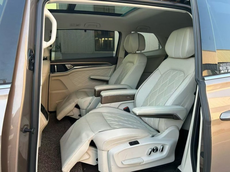 盐城20年大众威然4