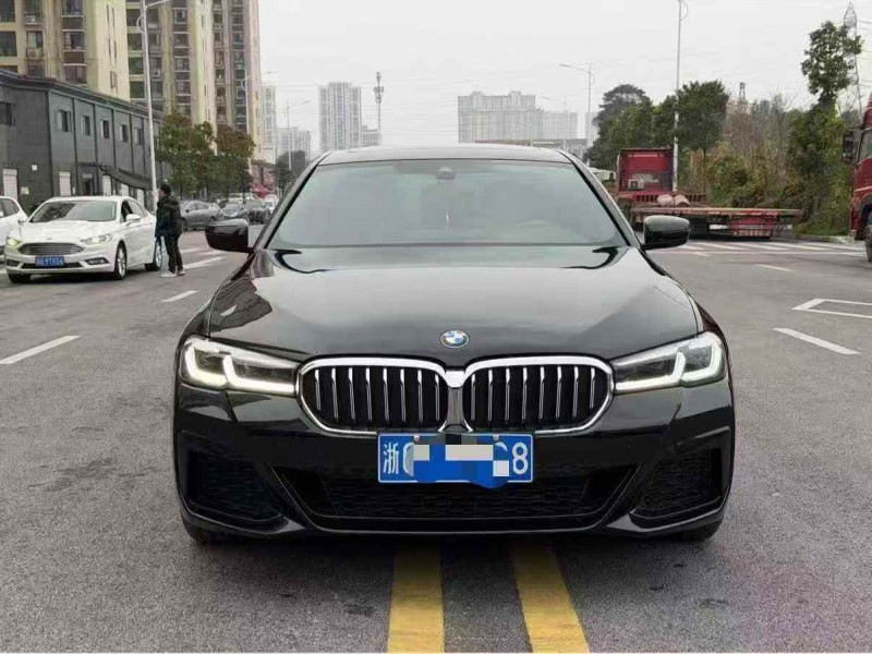 湖州23年宝马5系1