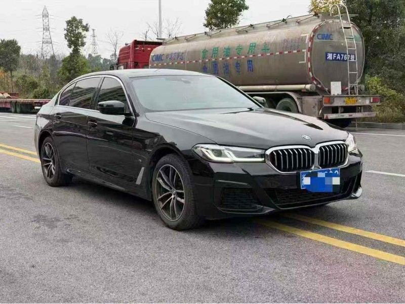 湖州23年宝马5系3