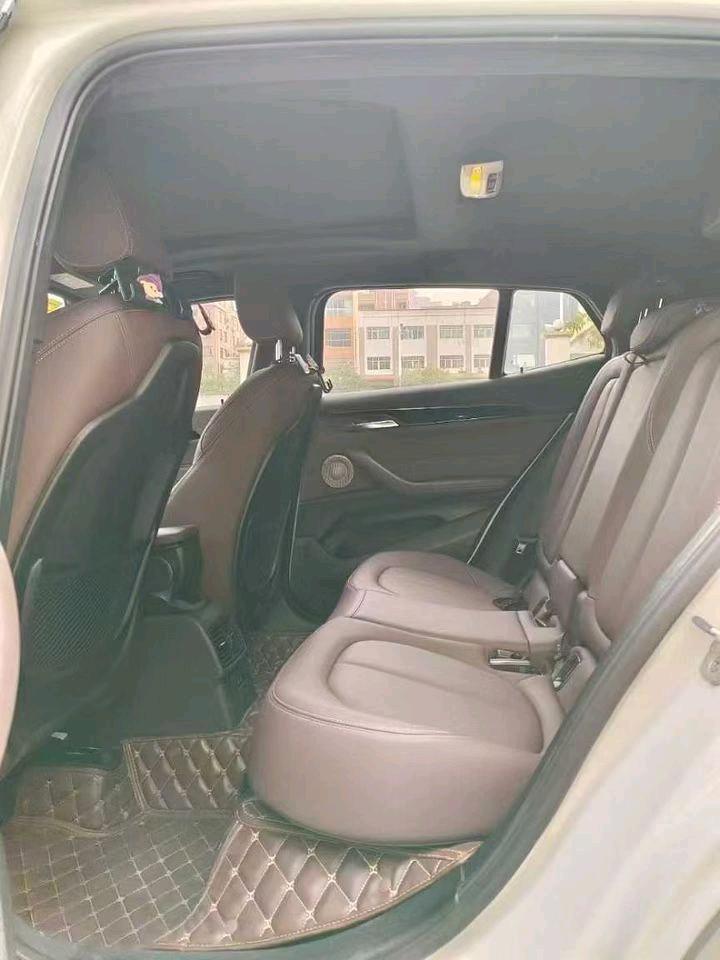 广州21年宝马X26