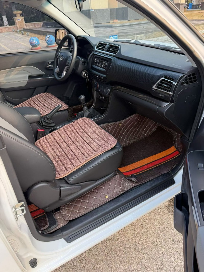 南阳23年长城汽车风骏7