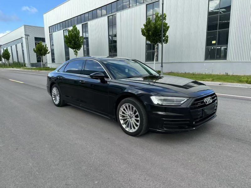 徐州21年奥迪A8L2