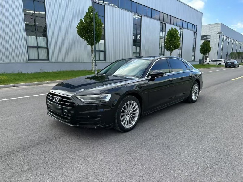 徐州21年奥迪A8L3