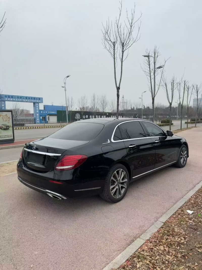 枣庄19年奔驰E8