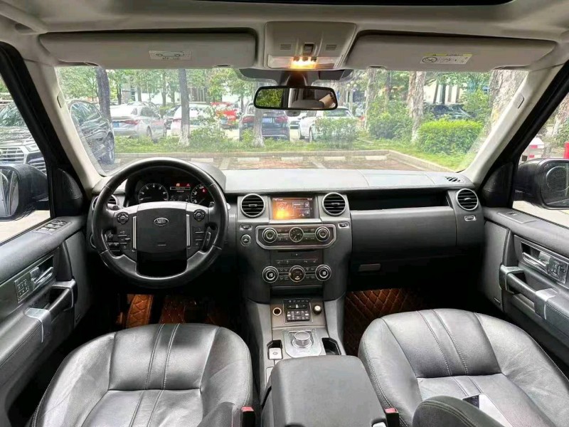 深圳17年路虎发现9