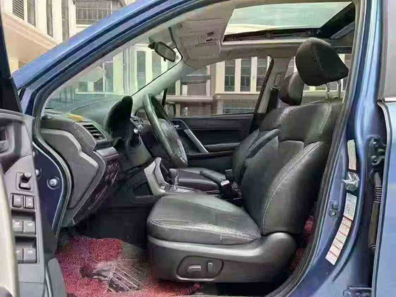 湛江14年斯巴鲁森林人5