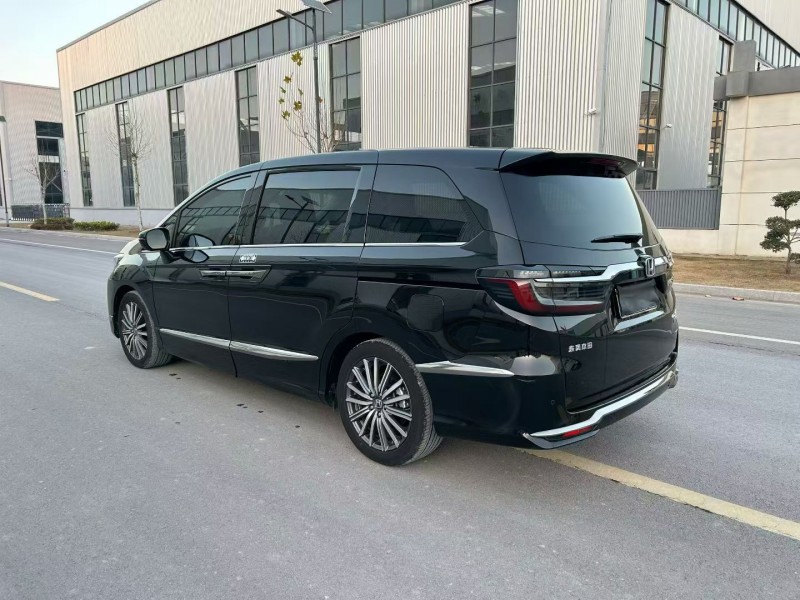 徐州23年本田艾力绅7