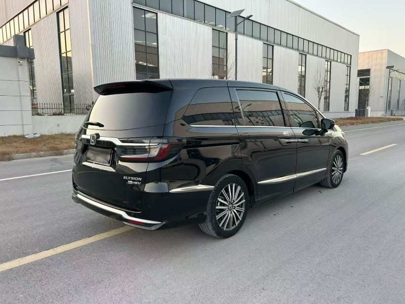 徐州23年本田艾力绅8