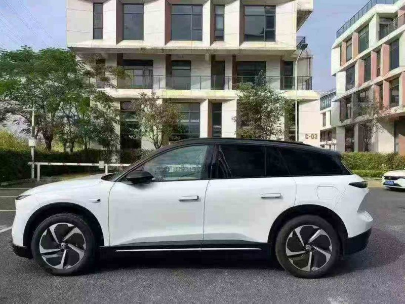 江门25年蔚来ES67