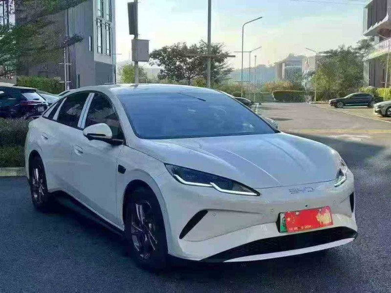 江门25年比亚迪海豹2