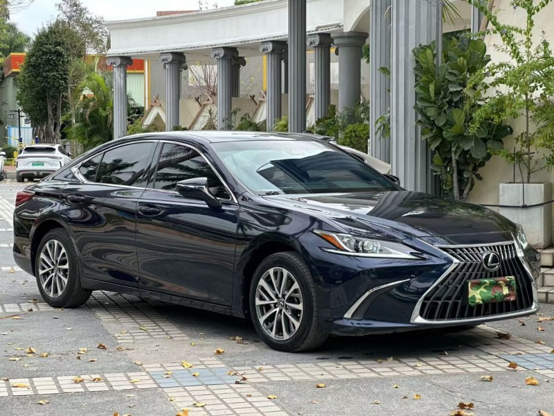 东莞23年雷克萨斯ES3