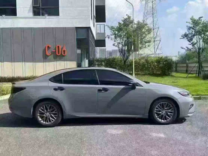 湛江18年雷克萨斯ES8