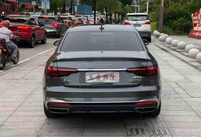 江门23年奥迪A4L9