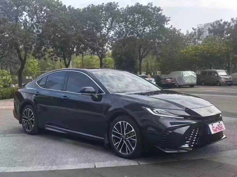 佛山25年丰田凯美瑞3