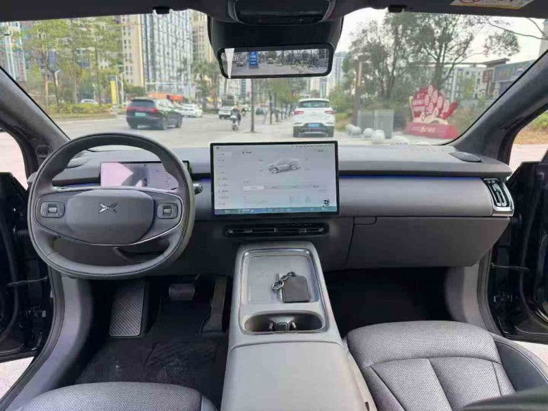 湛江25年小鹏汽车p75