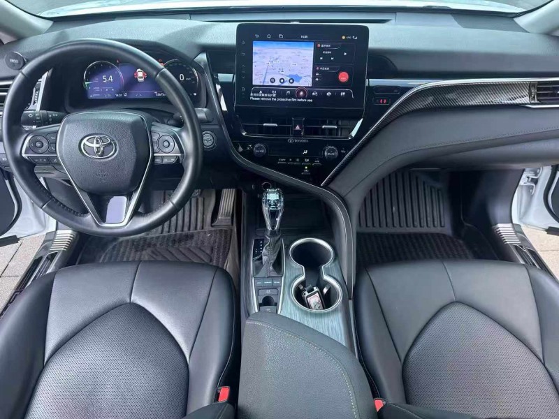 佛山24年丰田凯美瑞5